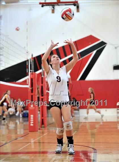 Thumbnail 3 in Pacifica vs Torrance (Molten Classic) photogallery.