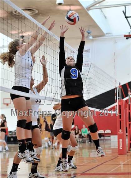 Thumbnail 1 in Pacifica vs Torrance (Molten Classic) photogallery.