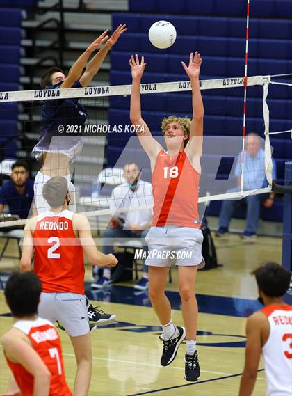 Thumbnail 2 in Redondo Union vs. Loyola (CIF SS D1 Playoffs) photogallery.