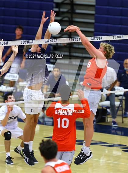 Thumbnail 3 in Redondo Union vs. Loyola (CIF SS D1 Playoffs) photogallery.