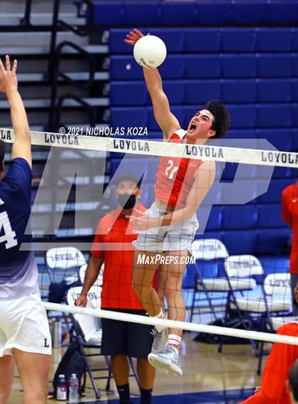 Thumbnail 3 in Redondo Union vs. Loyola (CIF SS D1 Playoffs) photogallery.