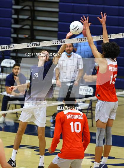 Thumbnail 2 in Redondo Union vs. Loyola (CIF SS D1 Playoffs) photogallery.