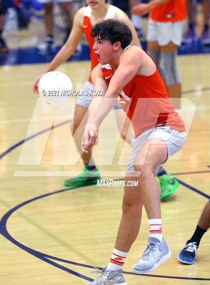 Thumbnail 2 in Redondo Union vs. Loyola (CIF SS D1 Playoffs) photogallery.