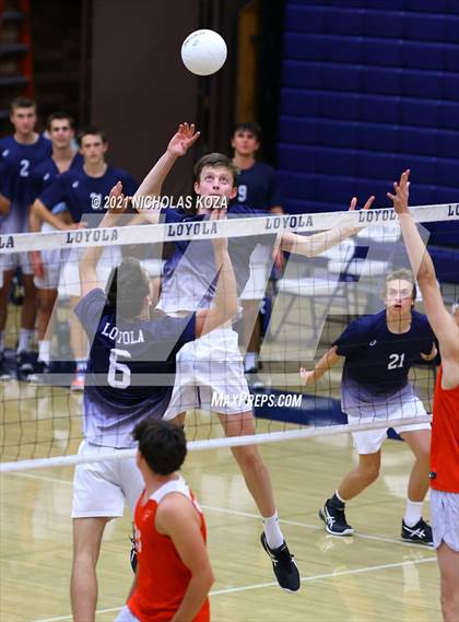Thumbnail 3 in Redondo Union vs. Loyola (CIF SS D1 Playoffs) photogallery.