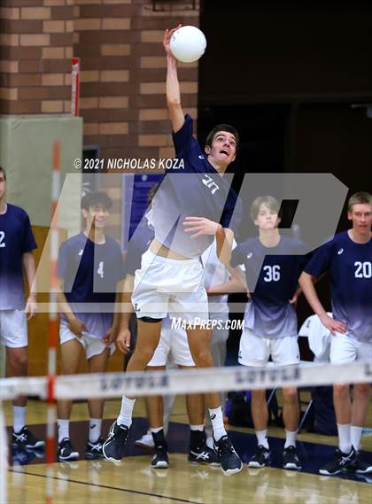 Thumbnail 2 in Redondo Union vs. Loyola (CIF SS D1 Playoffs) photogallery.