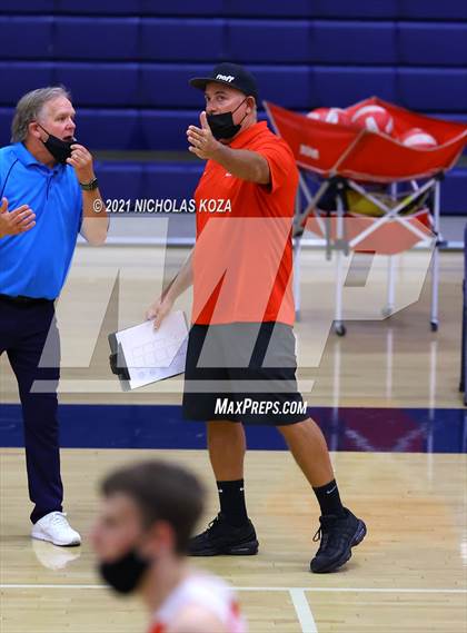 Thumbnail 2 in Redondo Union vs. Loyola (CIF SS D1 Playoffs) photogallery.