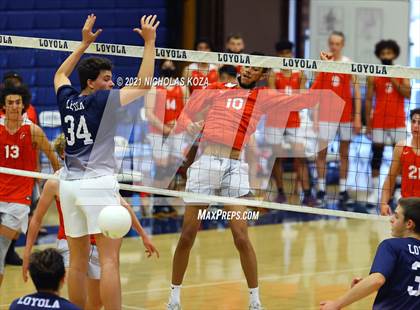 Thumbnail 1 in Redondo Union vs. Loyola (CIF SS D1 Playoffs) photogallery.