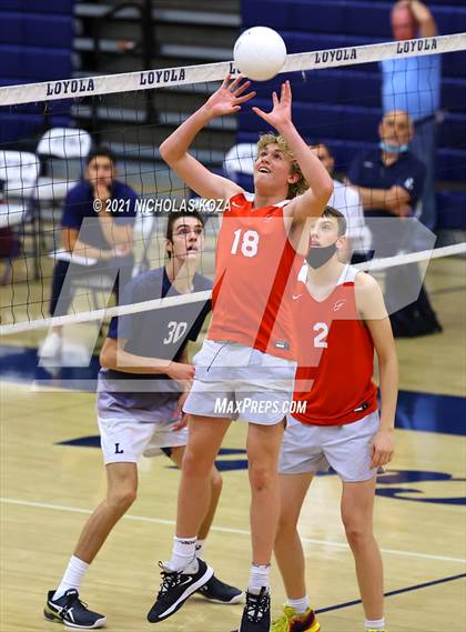 Thumbnail 3 in Redondo Union vs. Loyola (CIF SS D1 Playoffs) photogallery.