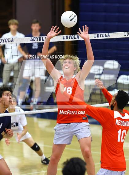 Thumbnail 2 in Redondo Union vs. Loyola (CIF SS D1 Playoffs) photogallery.