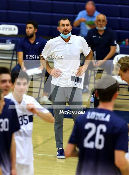Thumbnail 3 in Redondo Union vs. Loyola (CIF SS D1 Playoffs) photogallery.