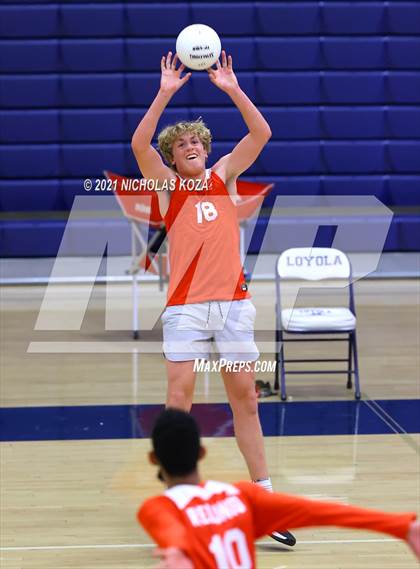 Thumbnail 3 in Redondo Union vs. Loyola (CIF SS D1 Playoffs) photogallery.