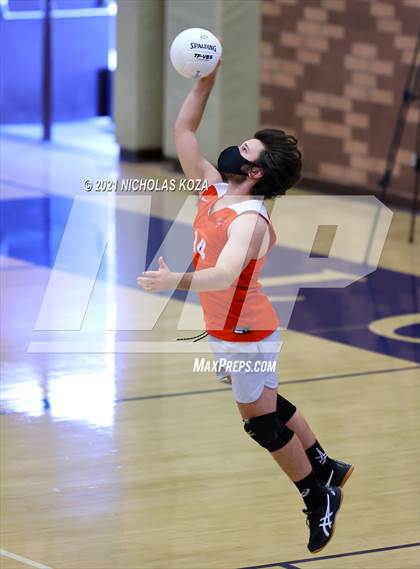 Thumbnail 1 in Redondo Union vs. Loyola (CIF SS D1 Playoffs) photogallery.