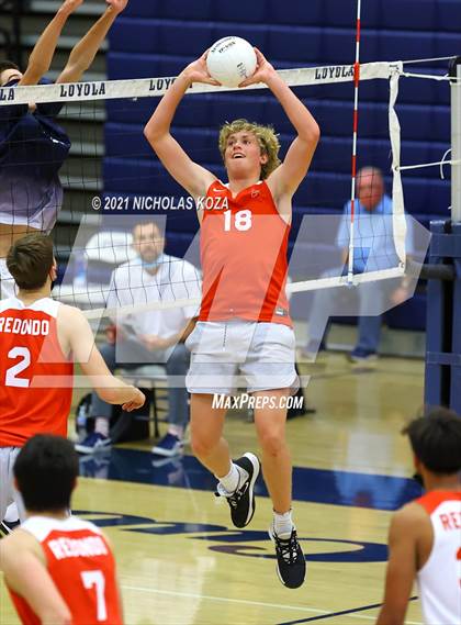 Thumbnail 1 in Redondo Union vs. Loyola (CIF SS D1 Playoffs) photogallery.