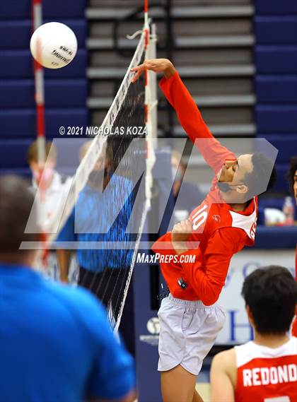 Thumbnail 1 in Redondo Union vs. Loyola (CIF SS D1 Playoffs) photogallery.