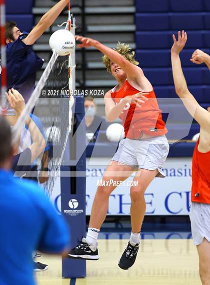Thumbnail 1 in Redondo Union vs. Loyola (CIF SS D1 Playoffs) photogallery.
