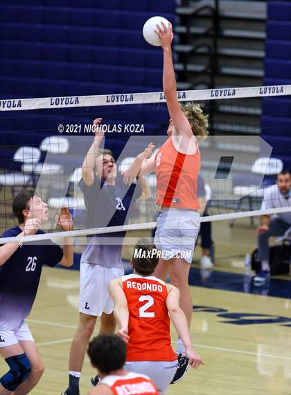 Thumbnail 3 in Redondo Union vs. Loyola (CIF SS D1 Playoffs) photogallery.
