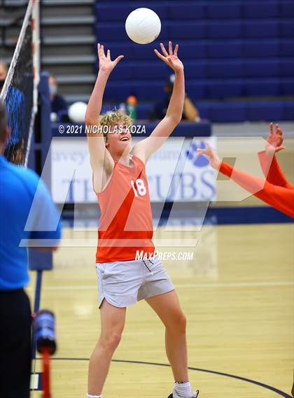Thumbnail 3 in Redondo Union vs. Loyola (CIF SS D1 Playoffs) photogallery.