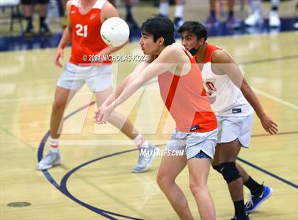 Thumbnail 2 in Redondo Union vs. Loyola (CIF SS D1 Playoffs) photogallery.