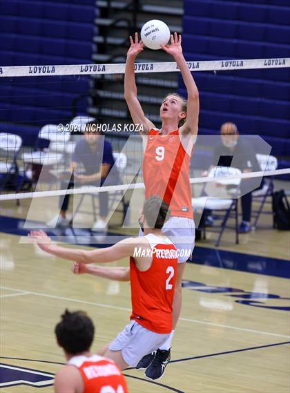 Thumbnail 3 in Redondo Union vs. Loyola (CIF SS D1 Playoffs) photogallery.
