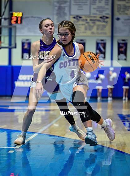 Thumbnail 2 in Berryville @ Cotter photogallery.