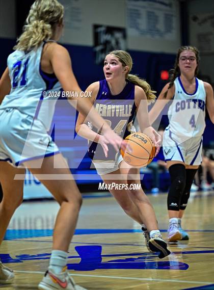 Thumbnail 2 in Berryville @ Cotter photogallery.