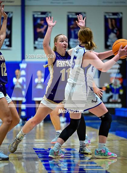 Thumbnail 3 in Berryville @ Cotter photogallery.