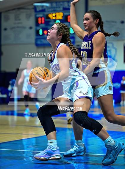 Thumbnail 2 in Berryville @ Cotter photogallery.