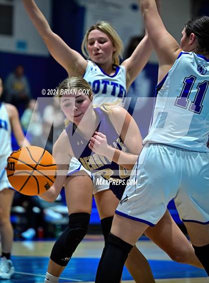 Thumbnail 3 in Berryville @ Cotter photogallery.
