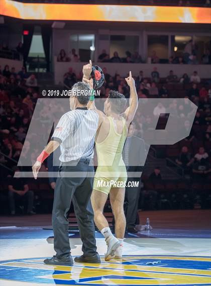 Thumbnail 3 in CIF State Boys Wrestling Championships (Finals; 152lbs - 285llbs) photogallery.