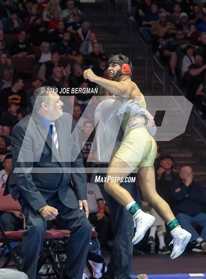 Thumbnail 2 in CIF State Boys Wrestling Championships (Finals; 152lbs - 285llbs) photogallery.