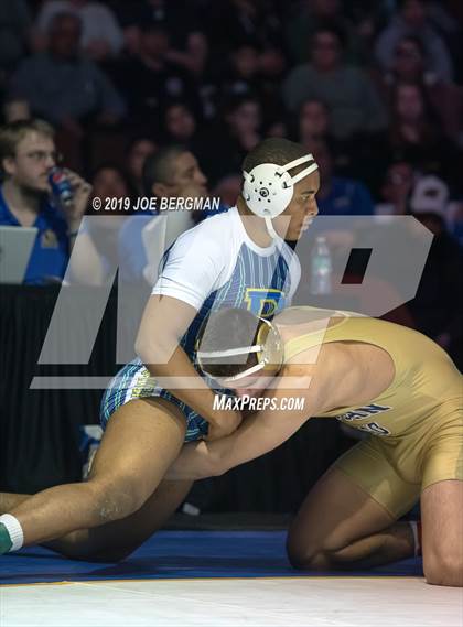 Thumbnail 1 in CIF State Boys Wrestling Championships (Finals; 152lbs - 285llbs) photogallery.