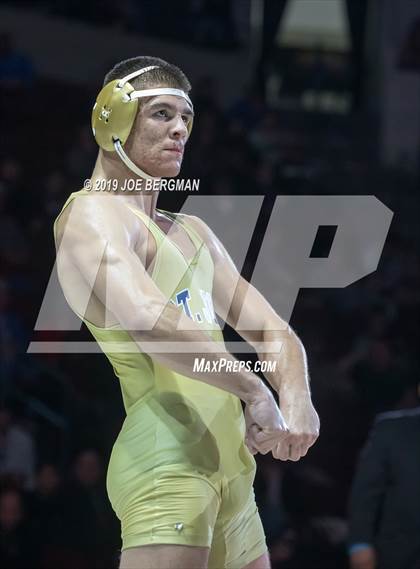 Thumbnail 2 in CIF State Boys Wrestling Championships (Finals; 152lbs - 285llbs) photogallery.