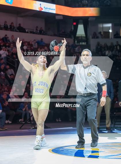 Thumbnail 1 in CIF State Boys Wrestling Championships (Finals; 152lbs - 285llbs) photogallery.