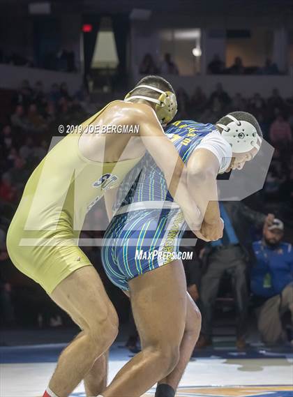 Thumbnail 2 in CIF State Boys Wrestling Championships (Finals; 152lbs - 285llbs) photogallery.