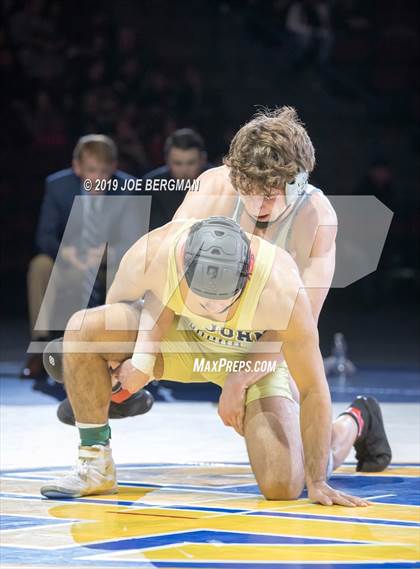 Thumbnail 1 in CIF State Boys Wrestling Championships (Finals; 152lbs - 285llbs) photogallery.