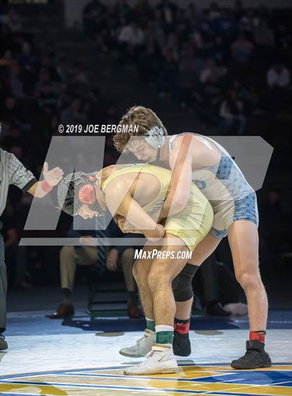 Thumbnail 1 in CIF State Boys Wrestling Championships (Finals; 152lbs - 285llbs) photogallery.