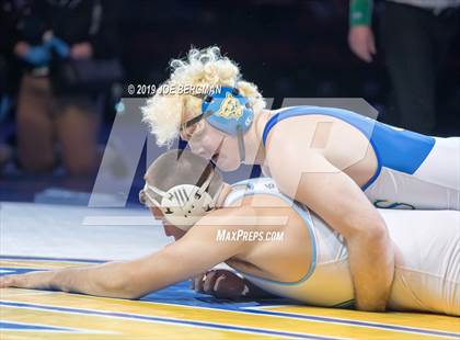 Thumbnail 2 in CIF State Boys Wrestling Championships (Finals; 152lbs - 285llbs) photogallery.