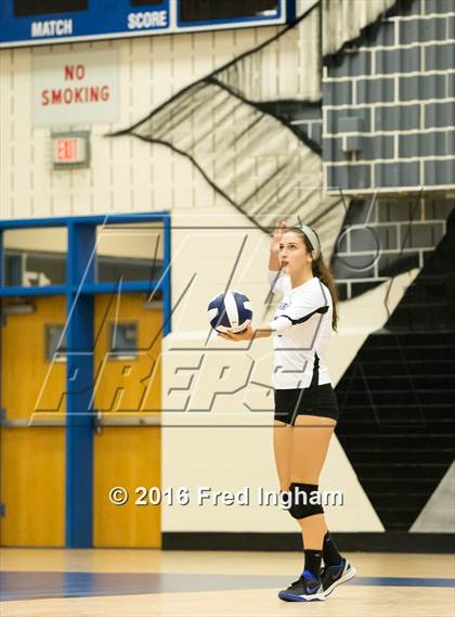 Thumbnail 3 in Westfield @ Fairfax photogallery.