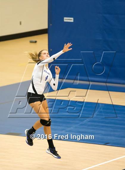 Thumbnail 2 in Westfield @ Fairfax photogallery.