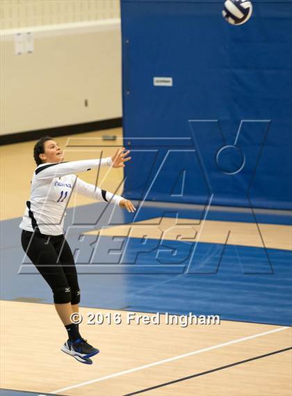 Thumbnail 1 in Westfield @ Fairfax photogallery.