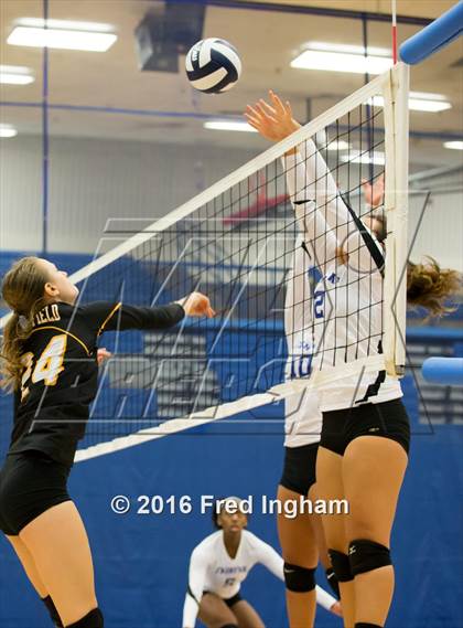 Thumbnail 2 in Westfield @ Fairfax photogallery.