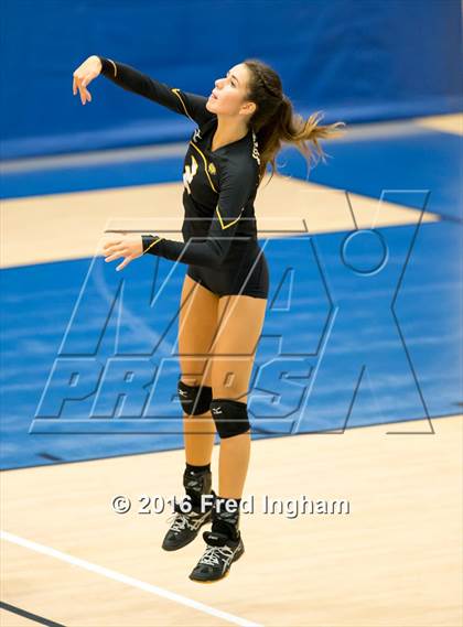 Thumbnail 3 in Westfield @ Fairfax photogallery.