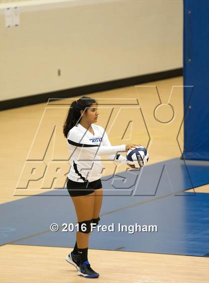 Thumbnail 1 in Westfield @ Fairfax photogallery.