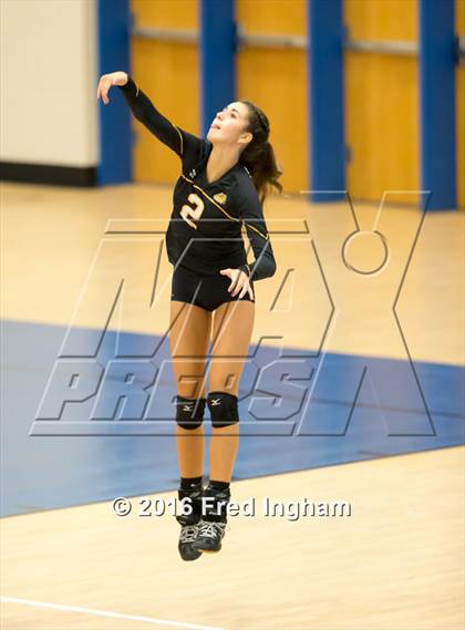 Thumbnail 2 in Westfield @ Fairfax photogallery.