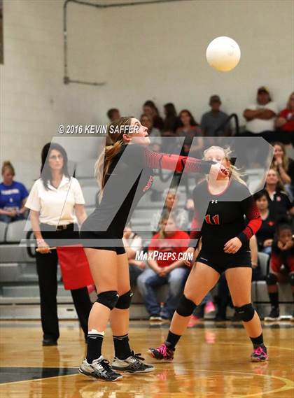 Thumbnail 3 in Otis vs. Flagler photogallery.
