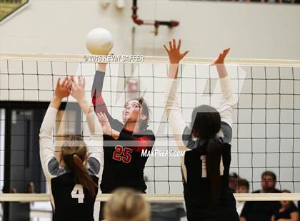 Thumbnail 3 in Otis vs. Flagler photogallery.