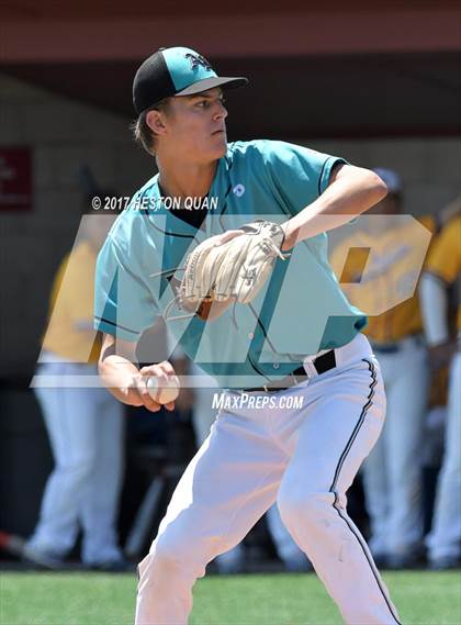 Thumbnail 2 in Aliso Niguel vs. La Mirada (Boras Classic South) photogallery.