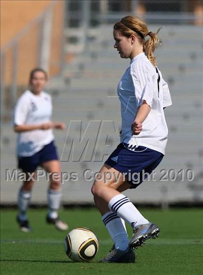 Thumbnail 2 in Har-Ber vs Bryant photogallery.