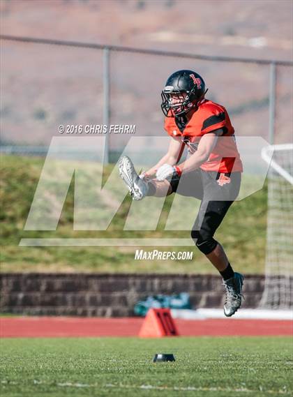 Thumbnail 3 in Discovery Canyon vs. Lewis-Palmer photogallery.