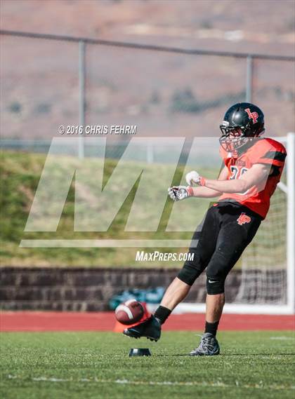 Thumbnail 2 in Discovery Canyon vs. Lewis-Palmer photogallery.